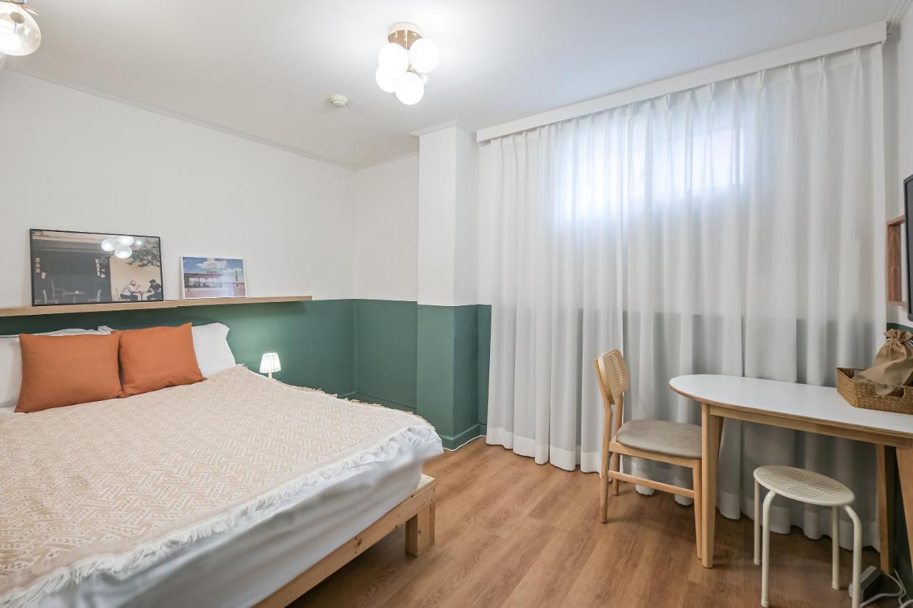 Ssh Myeongdong Dongdo Hostel Сеул Экстерьер фото