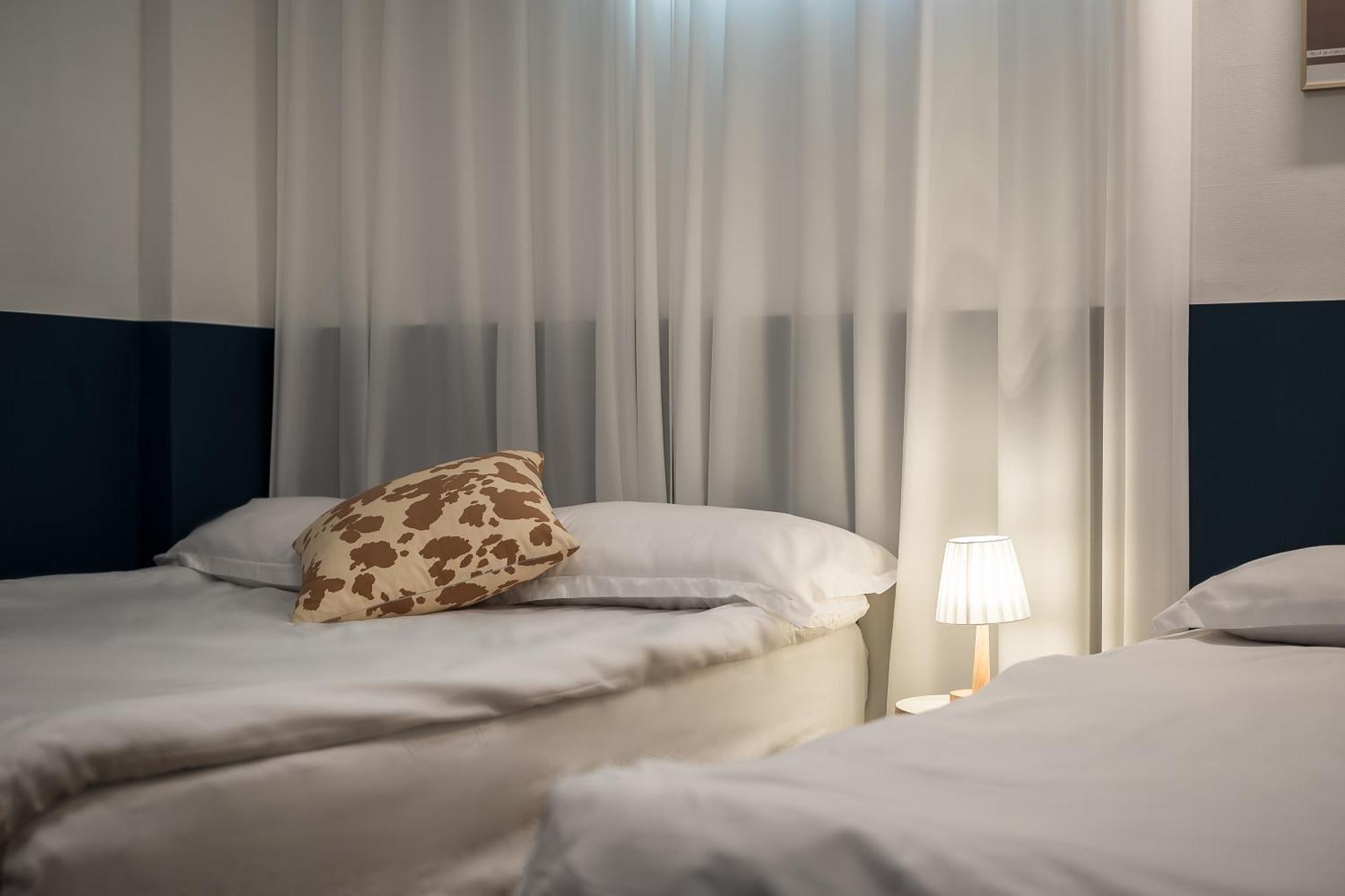 Ssh Myeongdong Dongdo Hostel Сеул Экстерьер фото