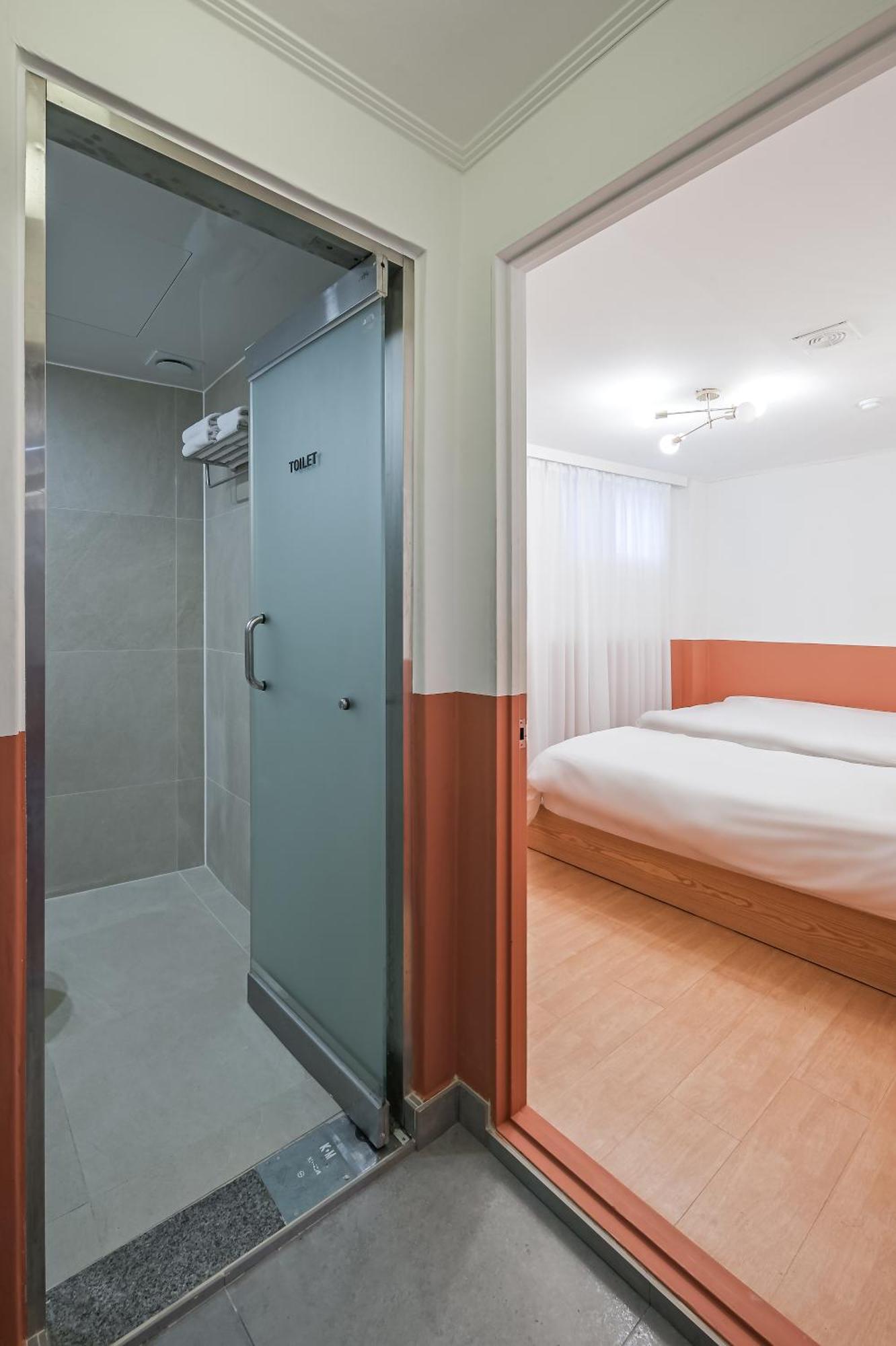 Ssh Myeongdong Dongdo Hostel Сеул Номер фото